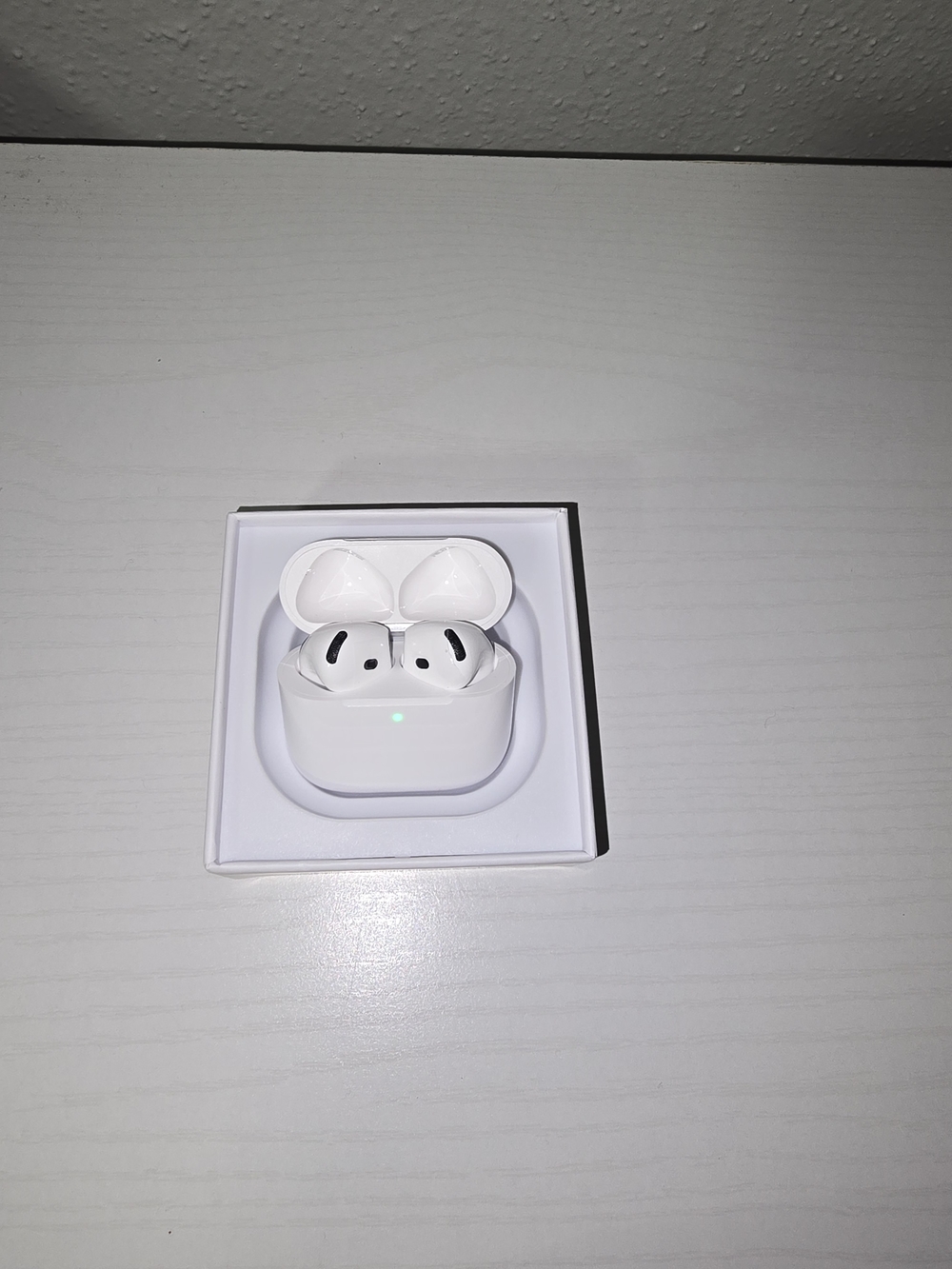 Brand New AirPods 4 with Active Noise Cancellation! - Picture 5 of 6